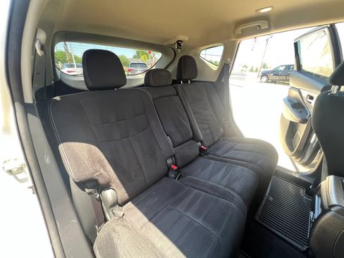 Used 2017 Nissan Murano S w/ Navigation Package FWD image 22