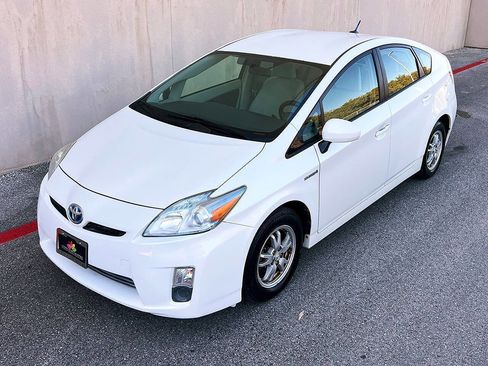 Used 2010 Toyota Prius Five image 18