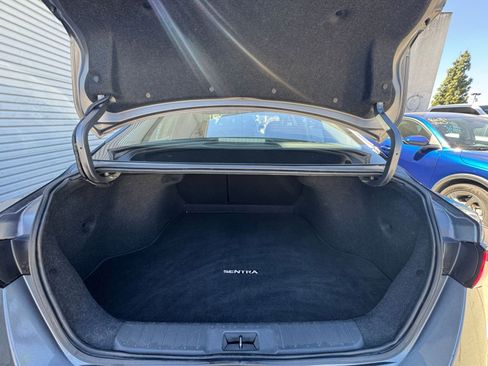 Used 2025 Nissan Sentra SV image 30