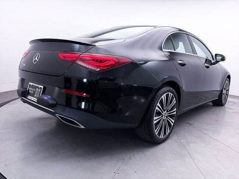Used 2023 Mercedes-Benz CLA 250 w/ Premium Package image 15