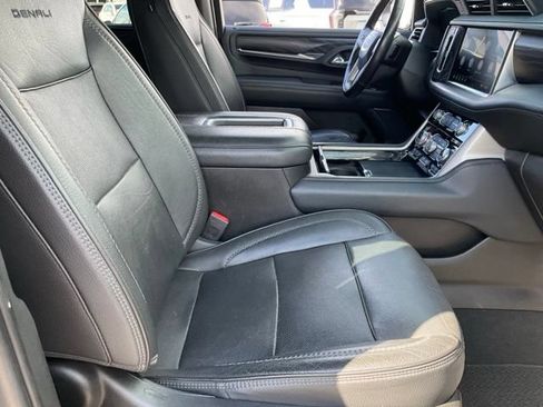 Used 2021 GMC Yukon XL Denali AWD/4WD image 22