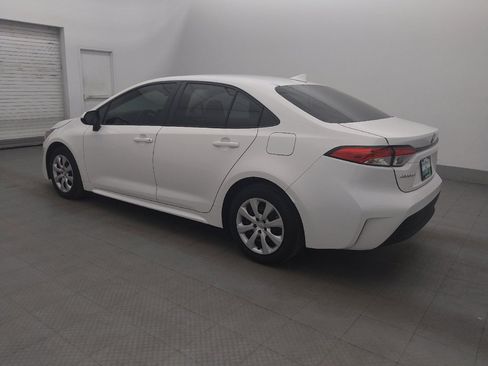 Used 2024 Toyota Corolla LE FWD image 3