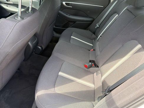 Used 2025 Hyundai Sonata SEL FWD image 25