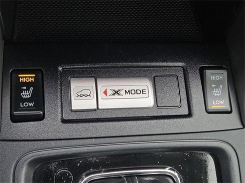 Used 2018 Subaru Forester 2.5i Premium w/ Popular Package #3B image 6