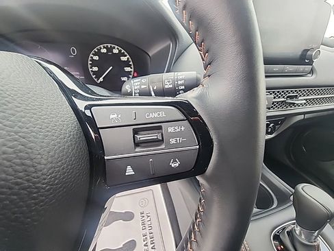 Certified 2025 Honda HR-V Sport image 18