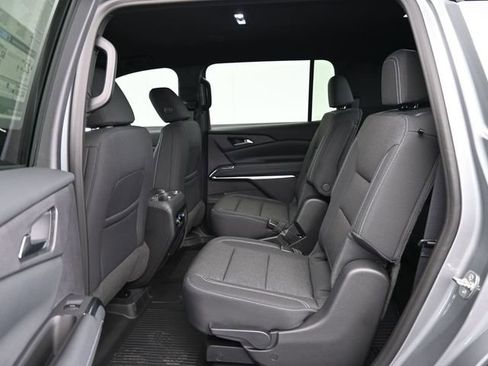 New 2026 Chevrolet Traverse LT w/ LPO, Floor Liner Package image 27