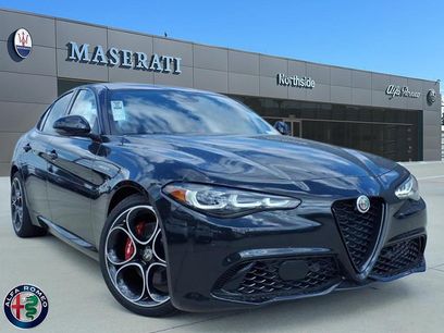 New 2025 Alfa Romeo Giulia w/ Veloce Package Rwd