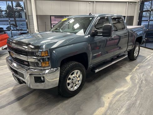 Used 2015 Chevrolet Silverado 3500 LT w/ LT Convenience Package image 33