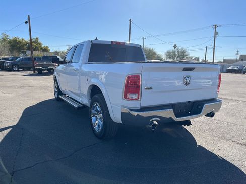 Used 2017 RAM 1500 Laramie image 7