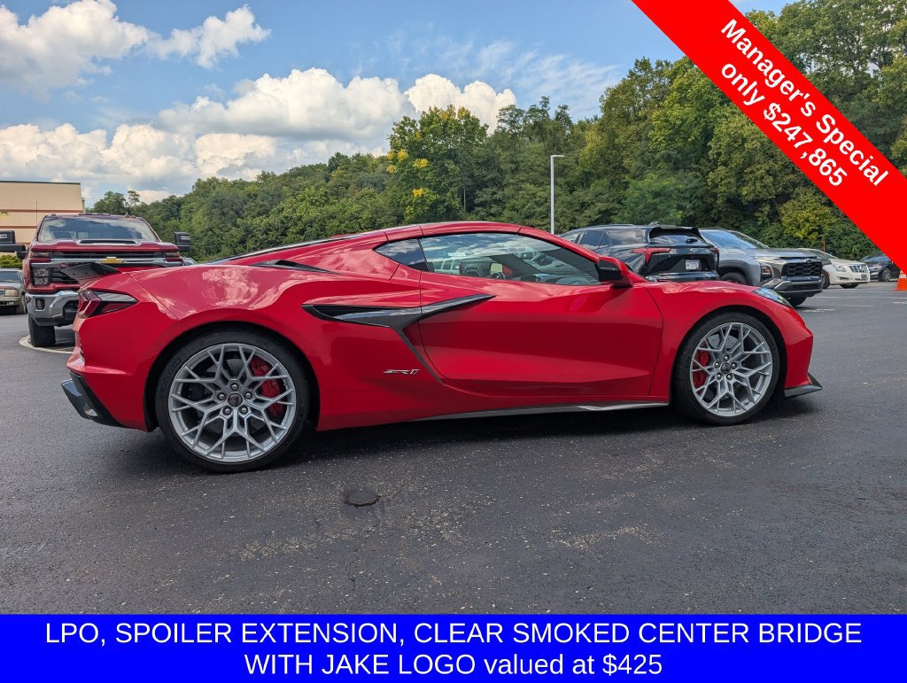Used 2026 Chevrolet Corvette ZR1 RWD image 9