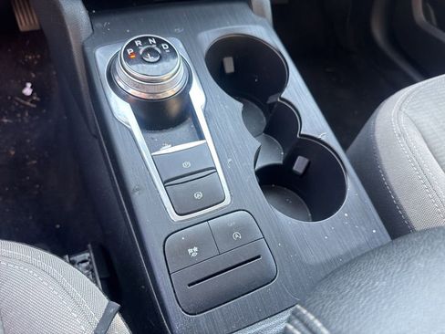 Used 2021 Ford Escape S image 7