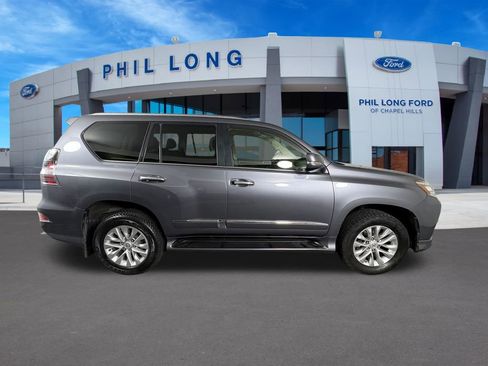 Used 2016 Lexus GX 460 w/ Premium Package AWD/4WD image 6
