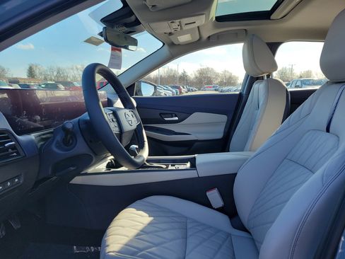 New 2026 Nissan Sentra SL w/ Floor Mat Package FWD image 15