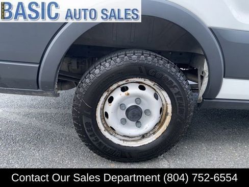 Used 2018 Ford Transit 250 148 High Roof image 8