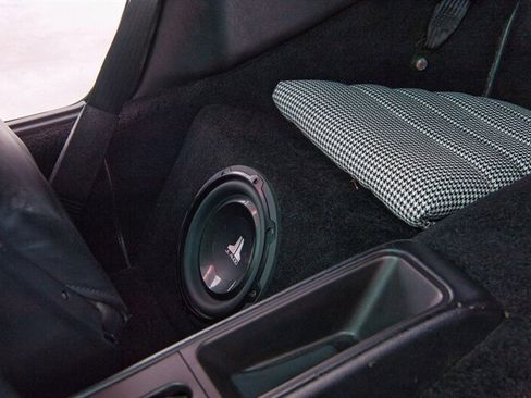 Used 1991 Porsche 911 Carrera image 22