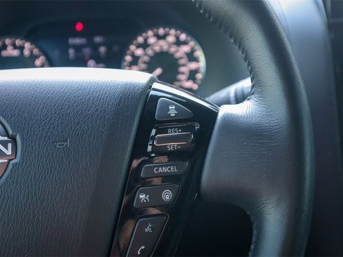 Used 2023 Nissan Armada SL w/ Midnight Edition Package image 13