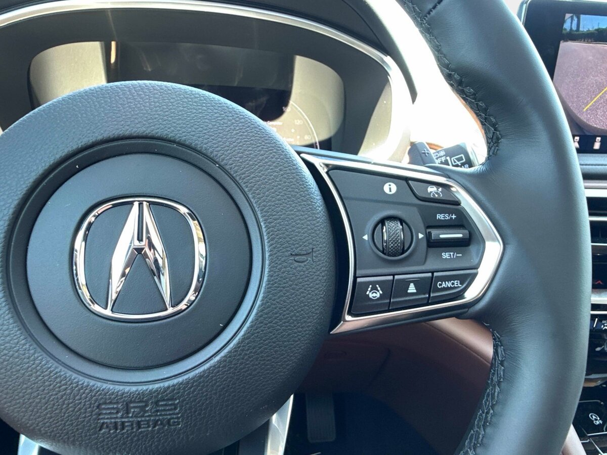 Used 2026 Acura MDX w/ Technology Package FWD image 32