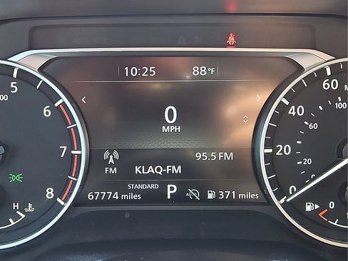 Used 2024 Nissan Rogue S FWD image 22