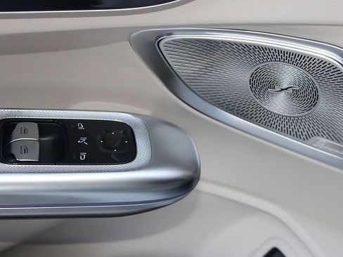 Used 2026 Mercedes-Benz CLE 300 4MATIC Coupe image 20