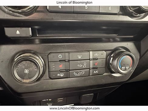 Used 2015 Ford F150 XLT w/ Equipment Group 302A Luxury image 56