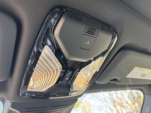 New 2026 BMW X5 xDrive50e w/ Executive Package image 34