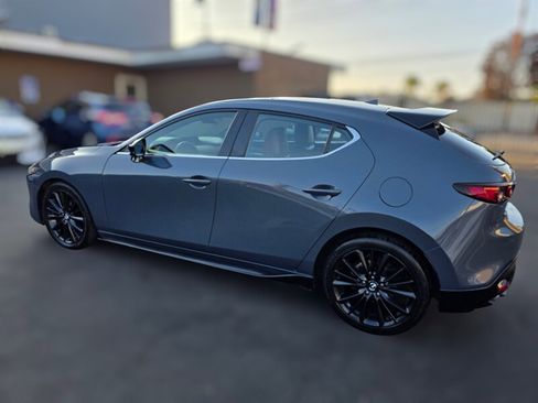 Used 2020 MAZDA MAZDA3 AWD Hatchback w/ Premium Pkg image 5