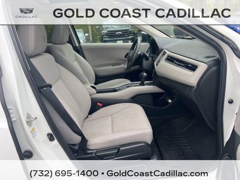 Used 2016 Honda HR-V EX image 7