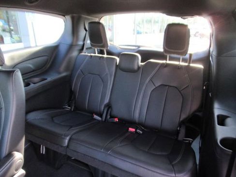 New 2026 Chrysler Voyager LX FWD image 29