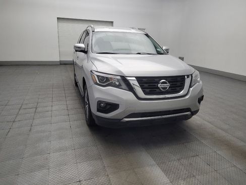 Used 2020 Nissan Pathfinder SL FWD image 13