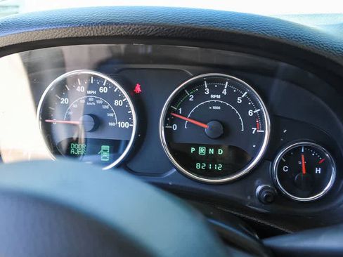 Used 2014 Jeep Wrangler Unlimited Sport AWD/4WD image 22