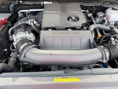 Certified 2025 Nissan Frontier SV image 30