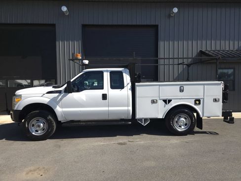 Used 2016 Ford F350 XL AWD/4WD image 1