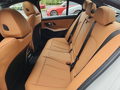 Used 2025 BMW 330i xDrive Sedan w/ M Sport Package image 20