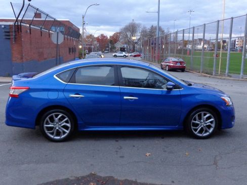 Used 2015 Nissan Sentra SR w/ Navigation Package image 5