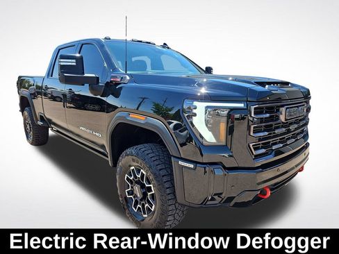 Used 2026 GMC Sierra 2500 AT4X AWD/4WD image 8