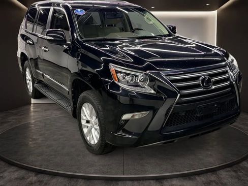 Used 2019 Lexus GX 460 Premium w/ Premium Package AWD/4WD image 7