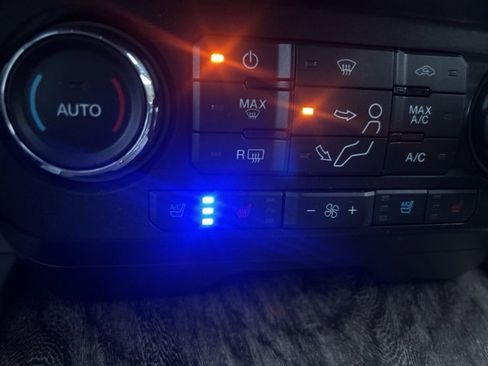 Used 2019 Ford F250 Lariat image 25