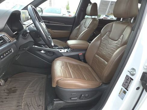 Used 2020 Kia Telluride SX w/ SX Prestige Package AWD/4WD image 9
