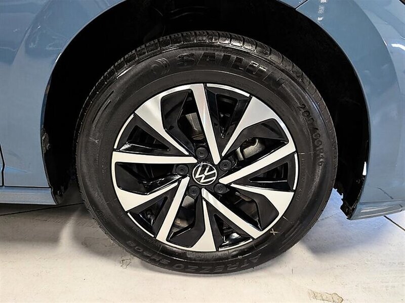 Used 2025 Volkswagen Jetta S FWD image 12
