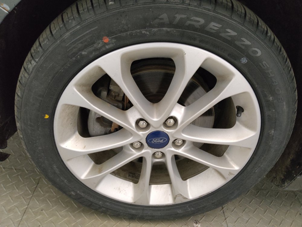 Used 2019 Ford Fusion SE FWD image 31