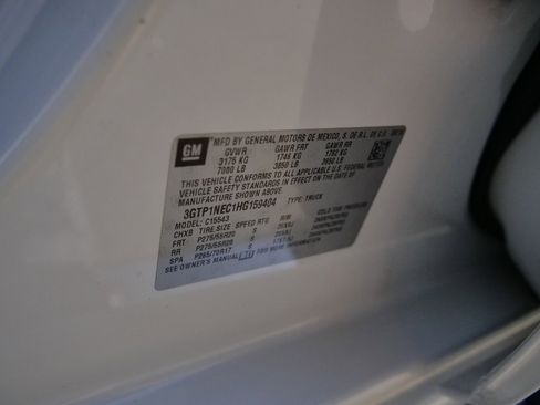 Used 2017 GMC Sierra 1500 SLT RWD image 48