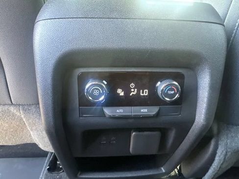 New 2026 Chevrolet Traverse LT w/ Driver Confidence Package FWD image 25