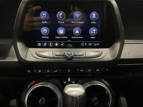 Used 2024 Chevrolet Camaro LT w/ Technology Package image 15