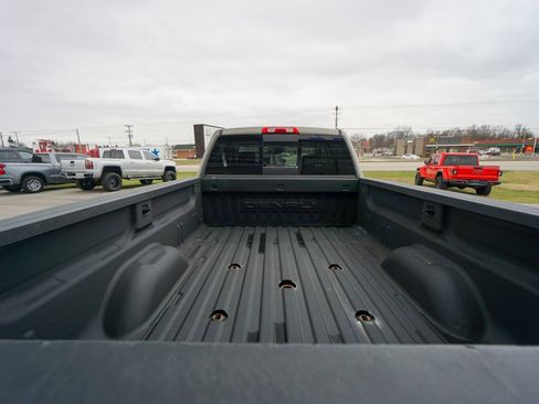 Used 2018 GMC Sierra 3500 Denali w/ Duramax Plus Package image 10