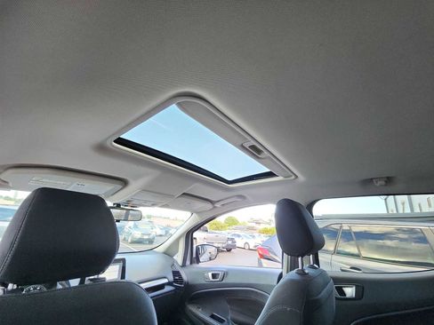 Used 2019 Ford EcoSport SE w/ SE Convenience Package image 23