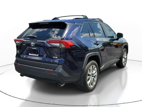Used 2025 Toyota RAV4 XLE Premium w/ Weather Package FWD image 6