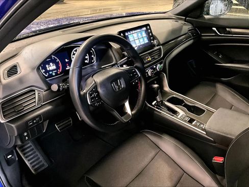 Used 2022 Honda Accord Sport image 8