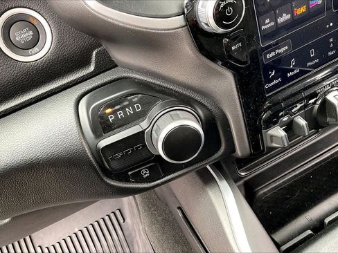 Certified 2024 RAM 1500 Big Horn image 33