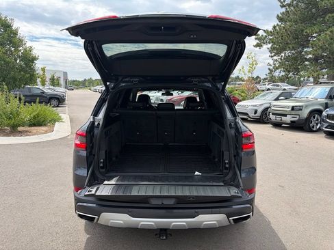 Used 2019 BMW X5 xDrive50i w/ Parking Assistance Package AWD/4WD image 16