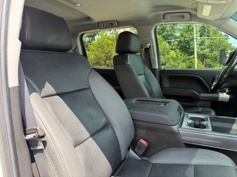 Used 2018 GMC Sierra 1500 SLT AWD/4WD image 48